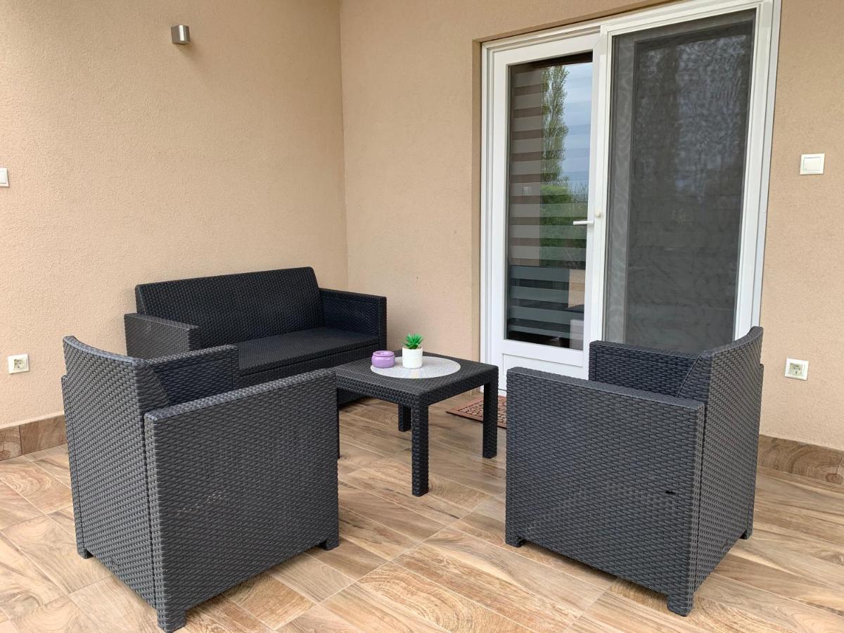 Fullhouse Apartmanház Zamárdi Exteriér fotografie